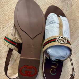 Gucci Beige and Brown Women's Slippers